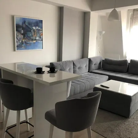 Apartman Cozy In The Center *